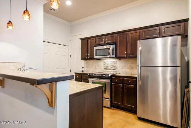 125 Villa Park Lane, Lafayette, LA 70508