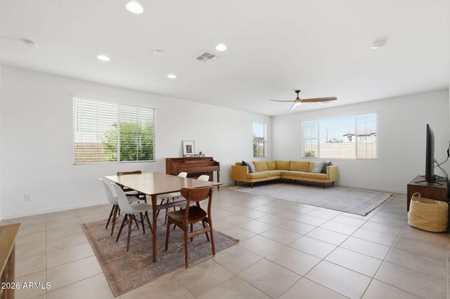 21242 E SWAN Drive, Queen Creek, AZ 85142