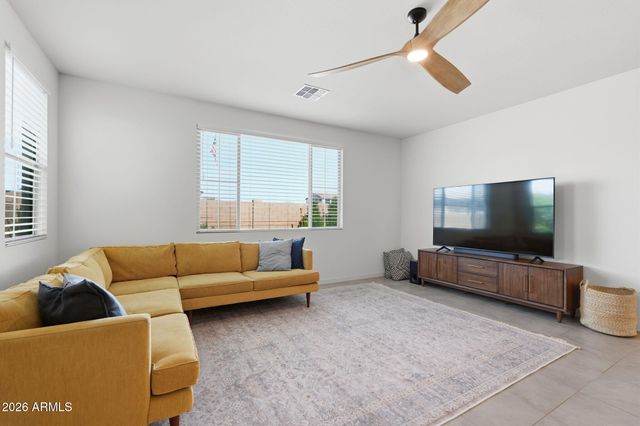 21242 E SWAN Drive, Queen Creek, AZ 85142