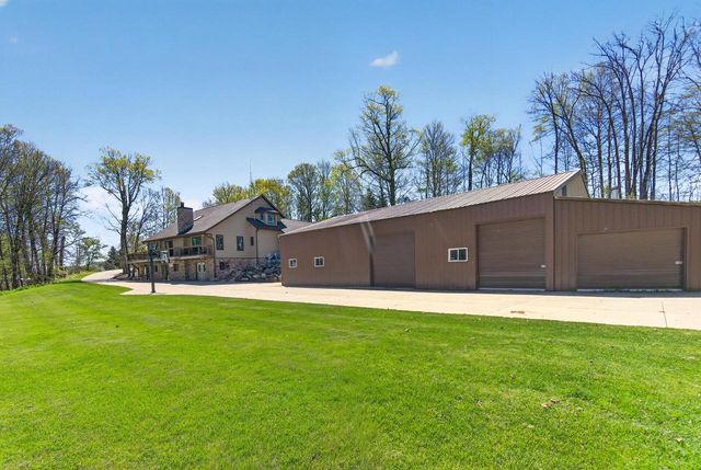 9355 St Kilian HEIGHTS, Allenton, WI 53002