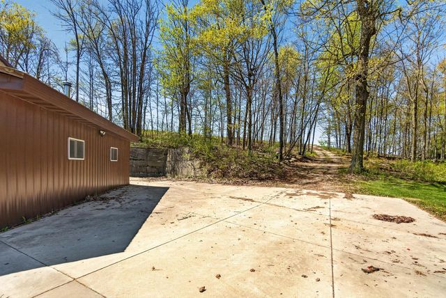 9355 St Kilian HEIGHTS, Allenton, WI 53002