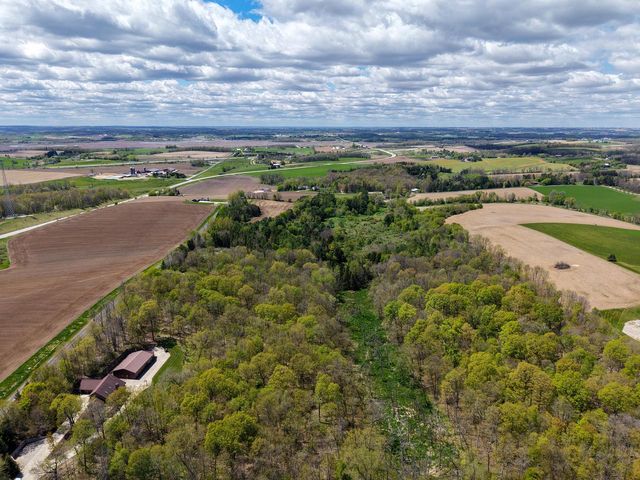 9355 St Kilian HEIGHTS, Allenton, WI 53002
