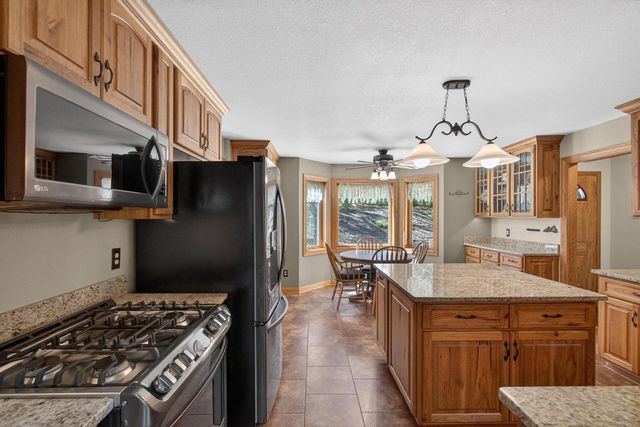 9355 St Kilian HEIGHTS, Allenton, WI 53002