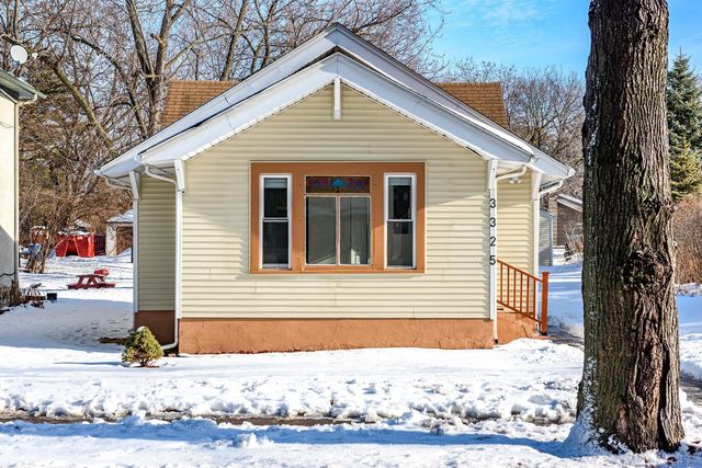 3325 22nd Avenue S, Minneapolis, MN 55407