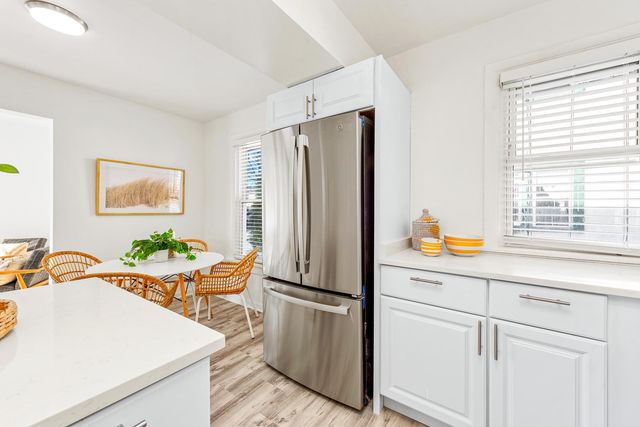 3325 22nd Avenue S, Minneapolis, MN 55407