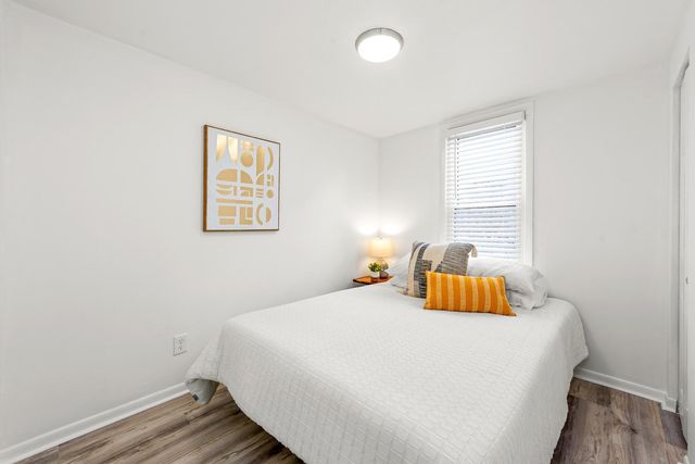 3325 22nd Avenue S, Minneapolis, MN 55407