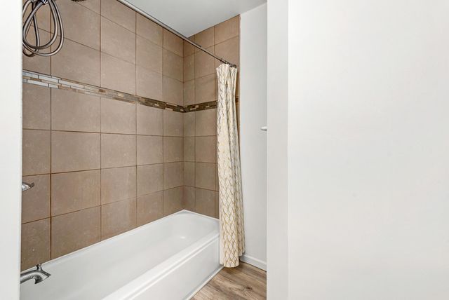 3325 22nd Avenue S, Minneapolis, MN 55407