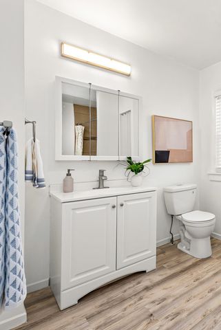 3325 22nd Avenue S, Minneapolis, MN 55407