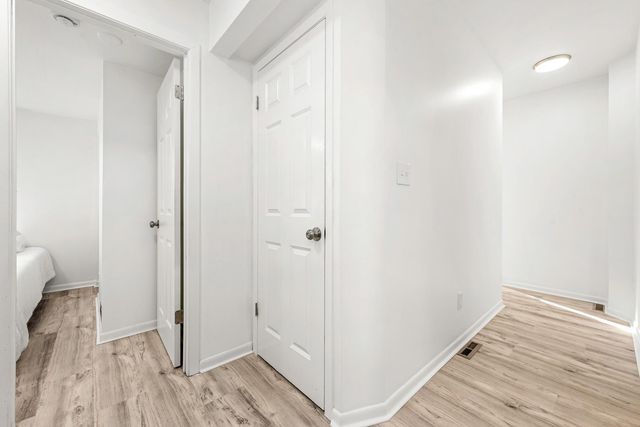 3325 22nd Avenue S, Minneapolis, MN 55407