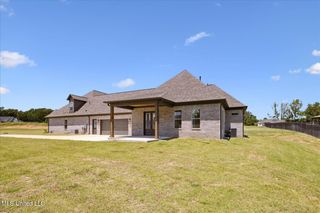 3210 S Cypress Lake Drive, Olive Branch, MS 38654