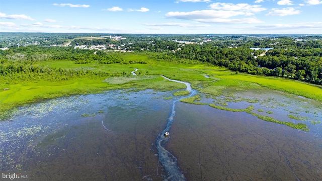 18025 POSSUM POINT RD, Dumfries, VA 22026