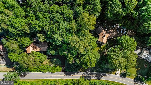 18025 POSSUM POINT RD, Dumfries, VA 22026