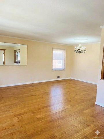 2643 211th Street, Bayside, NY 11360