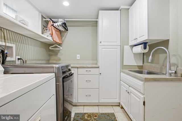 326 BALLYMORE RD, Springfield, PA 19064