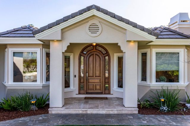 13324 Carrick Avenue, Saratoga, CA 95070