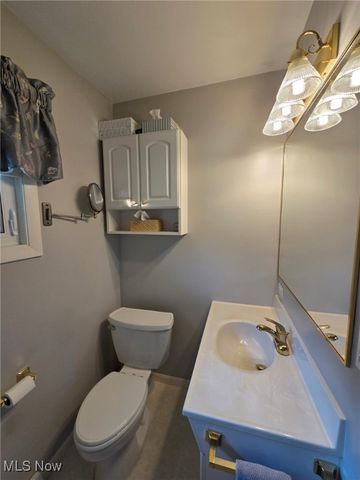 10305 Broadview Road, Broadview Heights, OH 44147