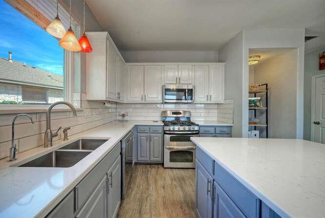 1913 Avante DR, Cedar Park, TX 78613