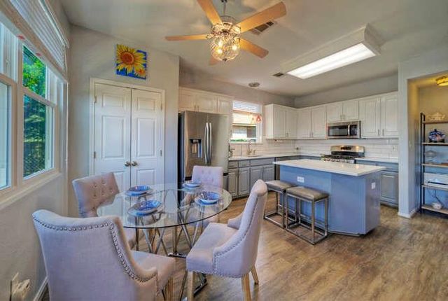 1913 Avante DR, Cedar Park, TX 78613