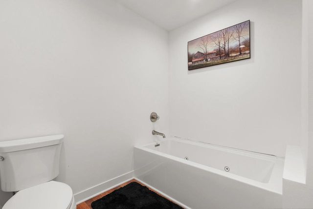 11218 N Crocker Road, Brooklyn, WI 53521