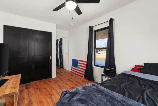 11218 N Crocker Road, Brooklyn, WI 53521