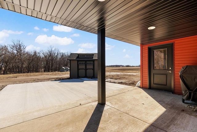 11218 N Crocker Road, Brooklyn, WI 53521