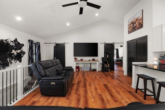 11218 N Crocker Road, Brooklyn, WI 53521