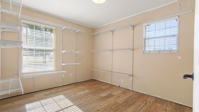 6837 Co Highway 1087, Defuniak Springs, FL 32433