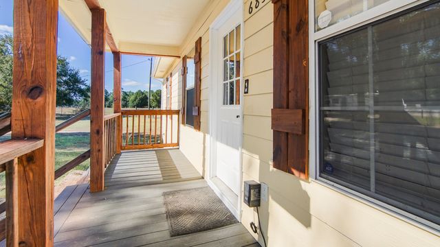 6837 Co Highway 1087, Defuniak Springs, FL 32433