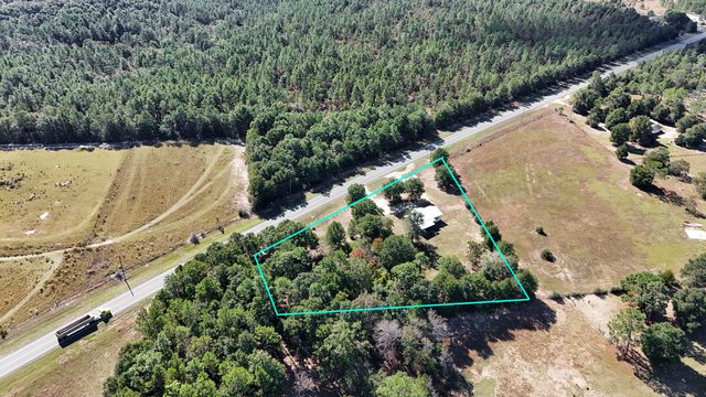 6837 Co Highway 1087, Defuniak Springs, FL 32433