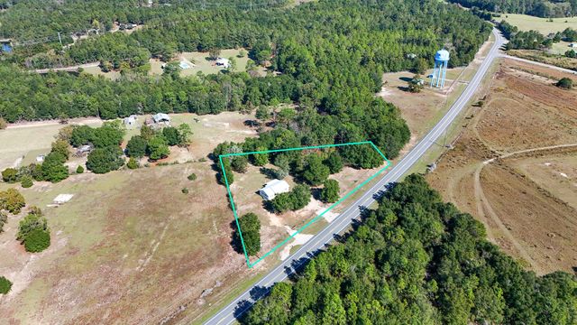 6837 Co Highway 1087, Defuniak Springs, FL 32433