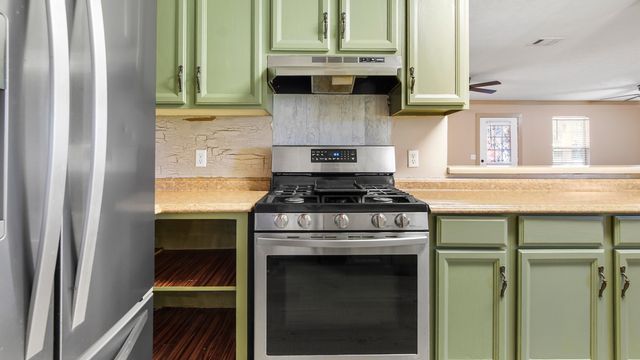 6837 Co Highway 1087, Defuniak Springs, FL 32433