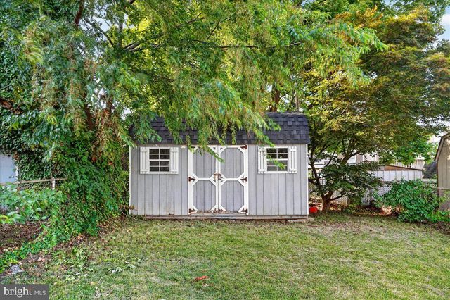5144 WHITEHALL DR, Clifton Heights, PA 19018