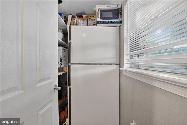 5144 WHITEHALL DR, Clifton Heights, PA 19018