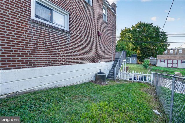 5144 WHITEHALL DR, Clifton Heights, PA 19018