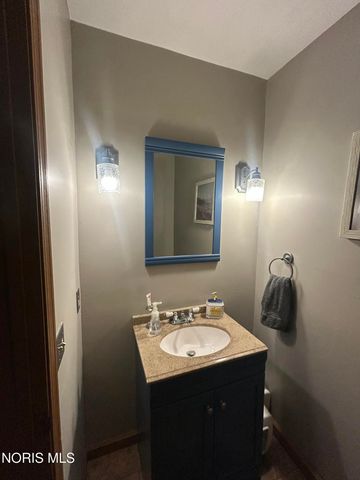 3640 Woodspring Road, Sylvania, OH 43560