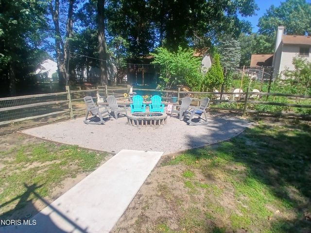 3640 Woodspring Road, Sylvania, OH 43560