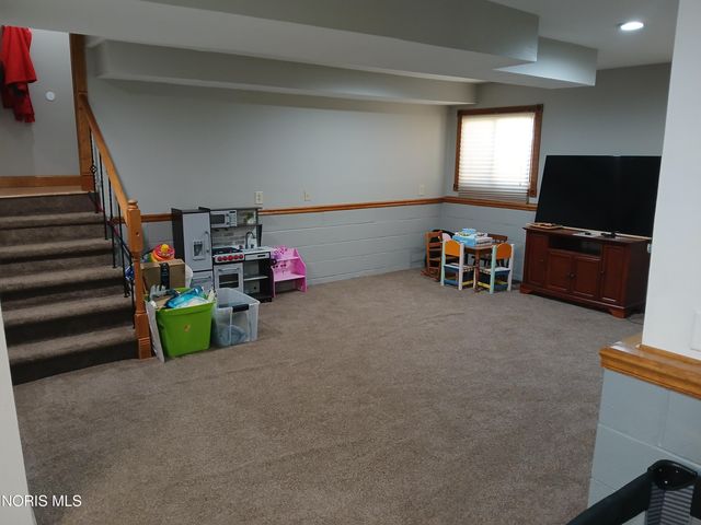 3640 Woodspring Road, Sylvania, OH 43560