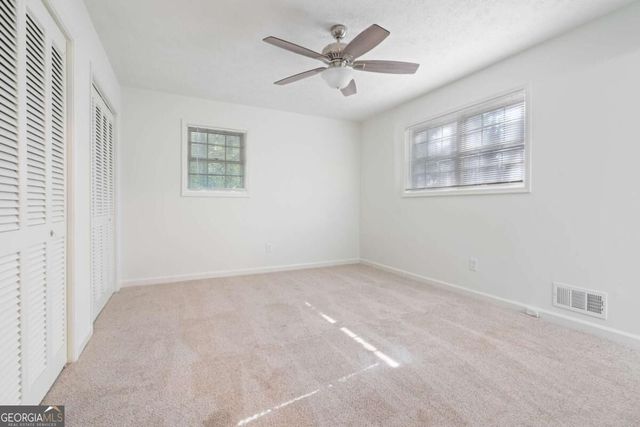 920 Kings Court, Woodstock, GA 30189