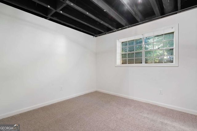 920 Kings Court, Woodstock, GA 30189