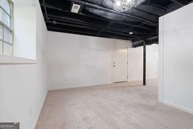 920 Kings Court, Woodstock, GA 30189