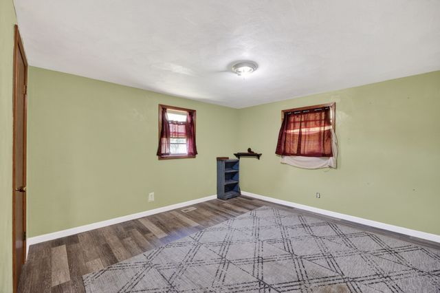 1018 New Hope Rd, Hilham, TN 38568
