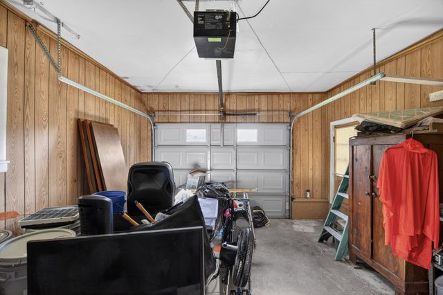 1018 New Hope Rd, Hilham, TN 38568