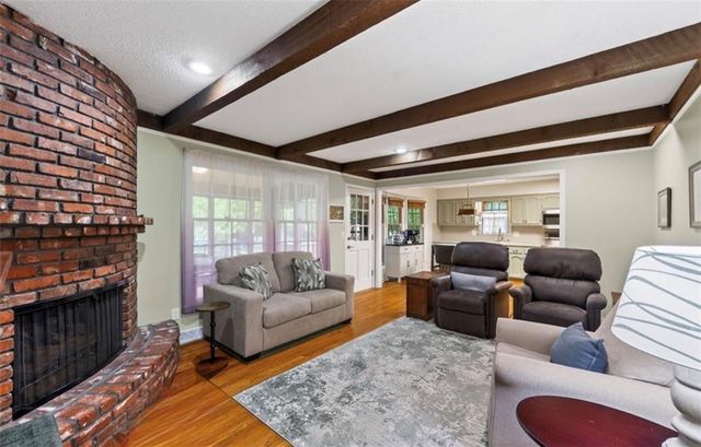 1120 NE 82nd Street, Kansas City, MO 64118