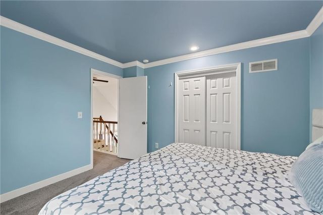 1120 NE 82nd Street, Kansas City, MO 64118