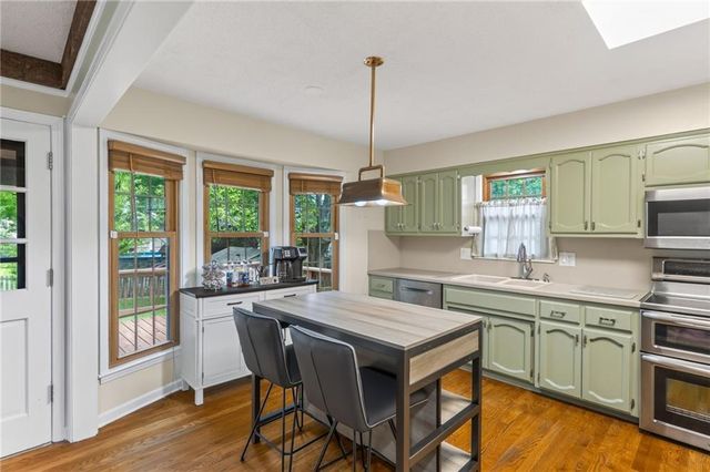 1120 NE 82nd Street, Kansas City, MO 64118