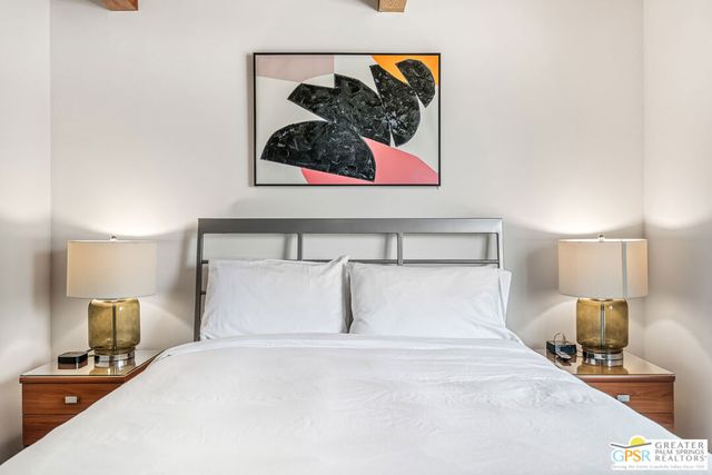1327 E San Lucas Road, Palm Springs, CA 92264