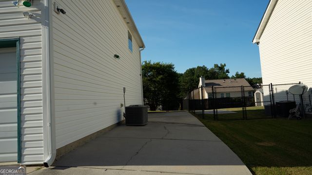 2010 Hillspring Lane, Lithonia, GA 30058