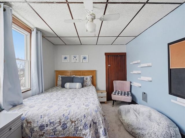 6489 Simmons Avenue, South Park, PA 15129