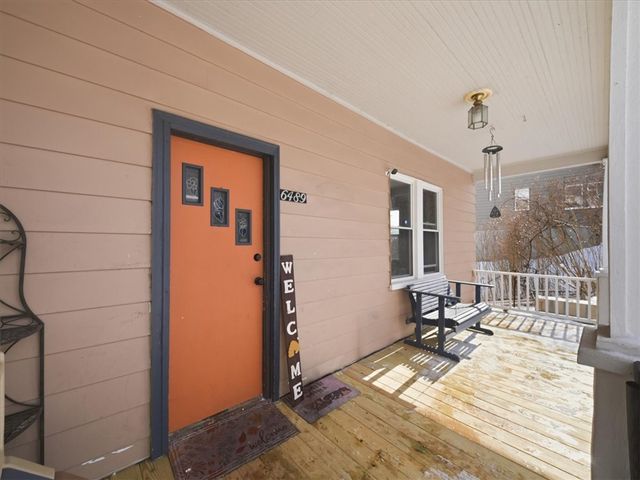 6489 Simmons Avenue, South Park, PA 15129