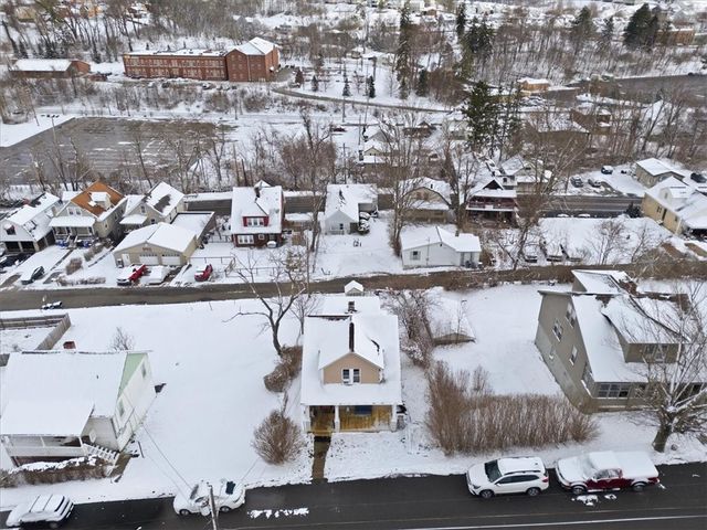 6489 Simmons Avenue, South Park, PA 15129